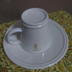 トラサルディのカップ&ソーサーの画像