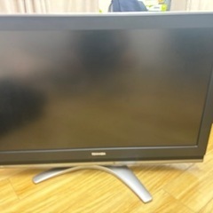 TOSHIBA 37型家テレビ 液晶テレビ