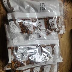 猫の餌 シーバの画像