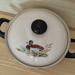 昭和レトロ　ホーロー鍋　20cmの画像