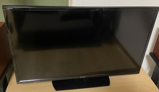 32型テレビ（SHARP, 2018年製）