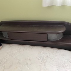 【美品】値下げしました！セミダブルベッドフレームの画像