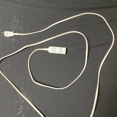 延長ケーブル 3口 3m 1500w 中古 