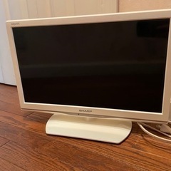 【無料】SHARP　19インチ液晶テレビ