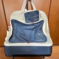【取引終了】ソロモン SALOMON キャスターバッグ 大容量　...