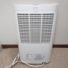 🍎シャープ  除湿機 プラズマクラスター搭載 CV-E71②の画像