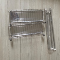 ステンレスキッチンラックの画像