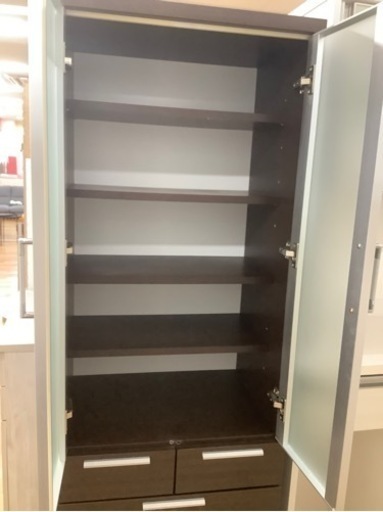 【トレファク ラパーク岸和田店】２枚扉　食器棚入荷しました。