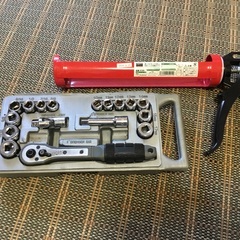 工具　　コーキングガン