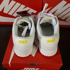靴/バッグ 靴 スニーカー　NIKE ダンクローの画像