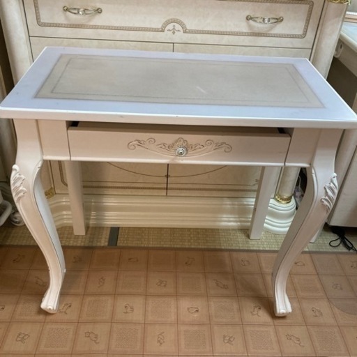 【引越、最終値下】パソコンデスク　机　ロココ　イタリー　猫足