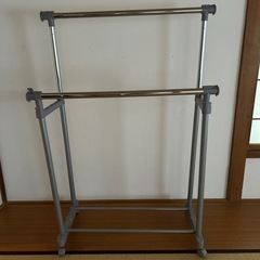 ハンガーラック