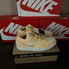 靴/バッグ 靴 スニーカー　NIKE ジョーダン1 ローの画像