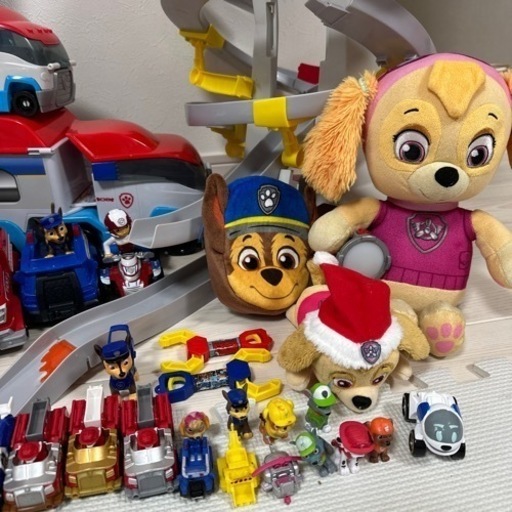 パウパトロール　豪華セット パウパトロール 豪華セット Amazon.co.jp: Takara Tomy Paw Patrol The