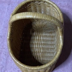 竹製のカゴの画像