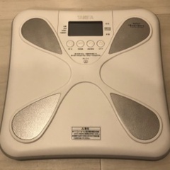 タニタ　体重計　体脂肪計・体組成計 BC-714