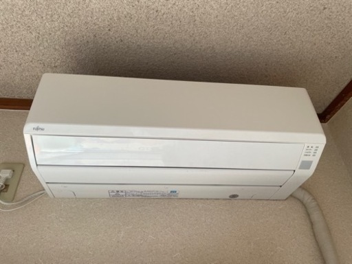 【受け取り完了】 FUJITSUルームエアコン  AS-C22G-W