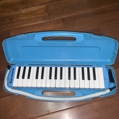 ゼンオン 鍵盤ハーモニカ バンビーナ メロディーホーン BMH-32 BLUEの画像