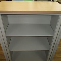 R521 スチール室内物置、倉庫、アコーディオン式スライド扉、幅80cm Used・キレイの画像