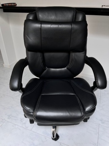 7／21まで‼️(used)リクライニングオフィスチェア　家具 オフィス用家具 いす