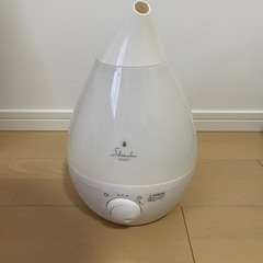【お譲り先決まりました😌】APIX アピックス！超音波式アロマ加湿器！