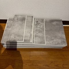 そろそろ処分　約５畳分  クリックeuca 　コンクリート調　フ...