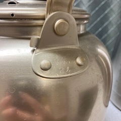 やかん、魔法瓶の画像