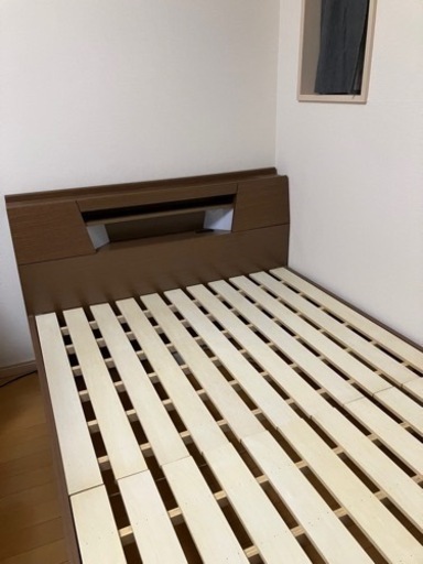 家具 ベッド セミダブルベッド　フレーム