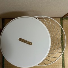 【受渡し予定あり】IKEAテーブルの画像