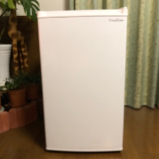 冷凍ストッカー