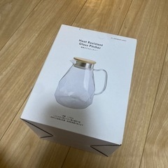ガラスピッチャー