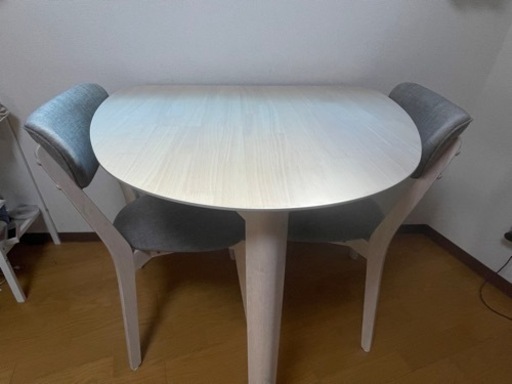 (7月第1週引き取り希望)Lowya 北欧風　半円形テーブル