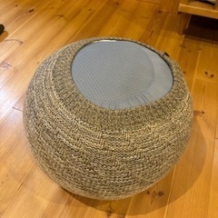 IKEA クッション椅子の画像