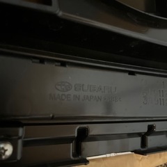 スバル レボーグ  フロントグリルの画像