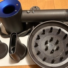 ダイソンH01ドライヤー（箱・収納ストラップなし）