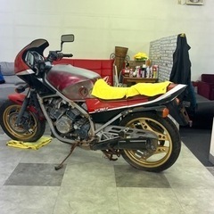 ホンダ　vf750f
