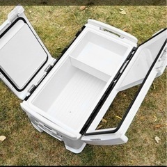 クーラーボックス(48L)未使用品の画像