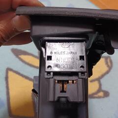 R34 スカイライン 後期 エアコン吹き出し口&ハザードスイッチの画像
