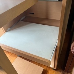 食器棚の画像