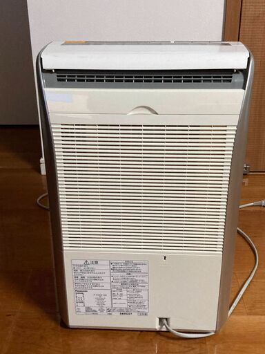 Panasonic 衣類乾燥除湿機 : ハイブリッド方式除湿乾燥機 F-YHHX120