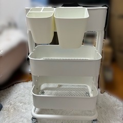 家具 ワゴン収納
の画像