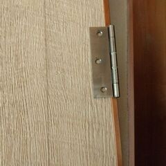鍵付き 室内ドア 幅64.8、高さ180.5、厚み3.5cm 建具 開き戸 クロス貼り済み       の画像