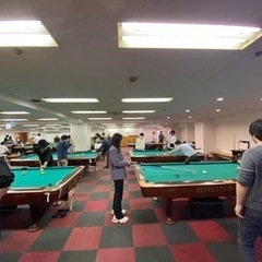 渋谷でビリヤードして遊びませんか？ − 東京都