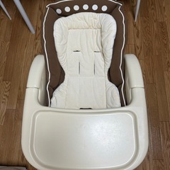 アップリカ 手動ハイローベット ハイローチェア 子供用品 ベビー用品 の画像