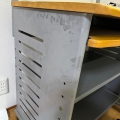 パソコンデスク・パソコンラックの画像