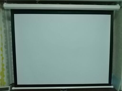 プロジェクタースクリーン  吊り下げ 60インチ 4：3