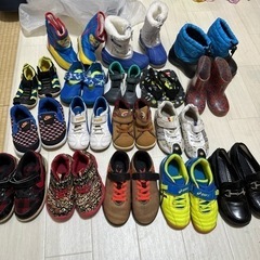 子供用シューズ　17足　まとめセット