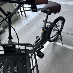 自転車 折りたたみ自転車の画像