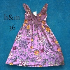 新品　H&M パープル マルチカラーフローラル ミニドレス　ワンピース