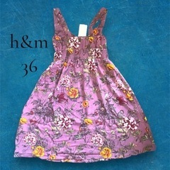 新品　H&M パープル マルチカラーフローラル ミニドレス　ワンピースの画像